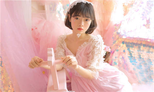 竟陵街道供卵试管代怀生子多少钱？这一直是很多不孕不育家庭关注的话题。在中国，不孕不育的发生率越来越高，根据《中国不孕不育现状调研报告》显示，育龄夫妇的不孕不育率从20年前的3%增长至现在的12.5%-18.2%，患者人数高达6000万以上。在这样的背景下，许多家庭通过供卵试管来实现自己的生育梦想。那么，供卵试管代怀生子的费用到底是多少呢？